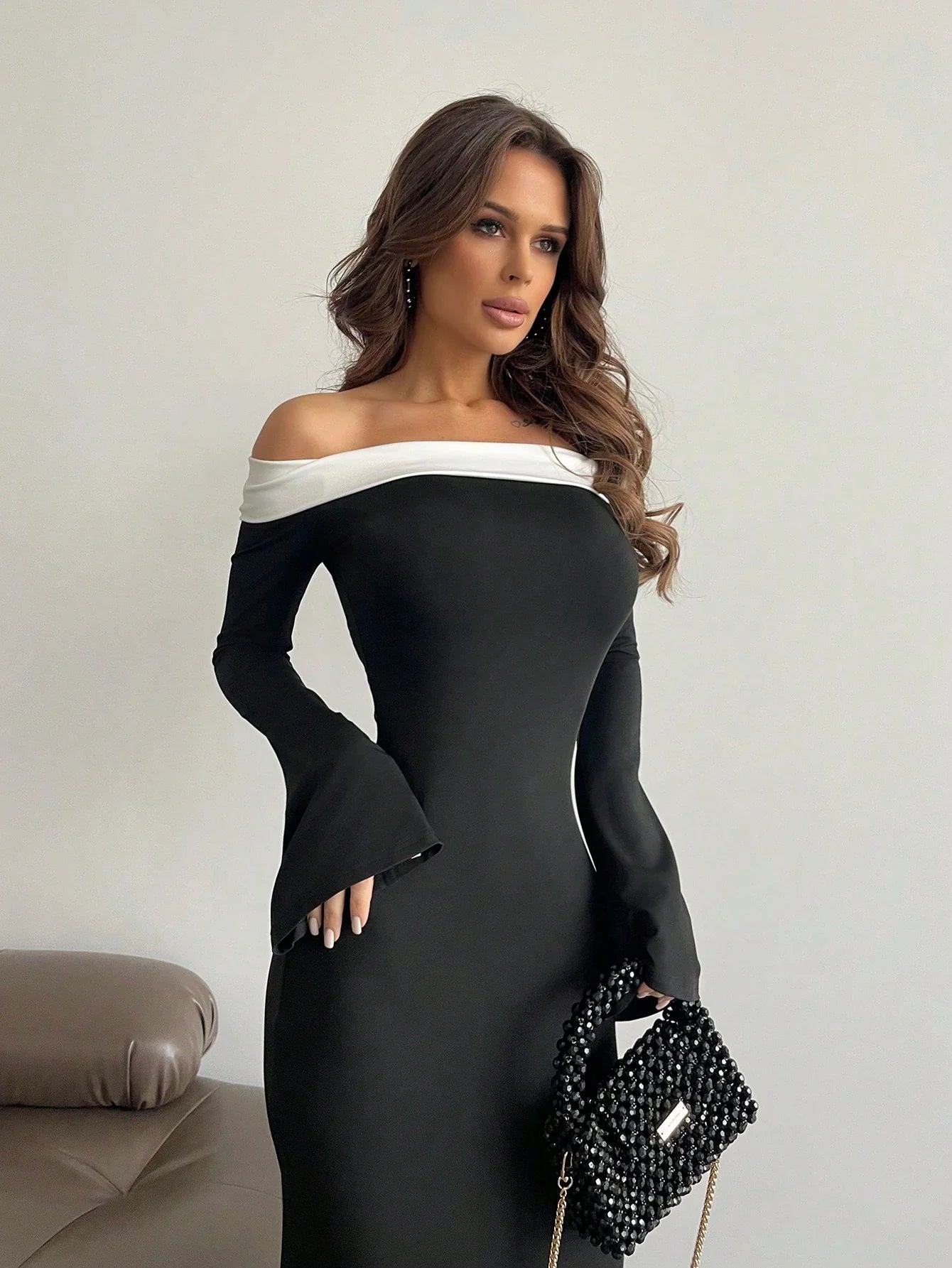 VEONA | Elegante Off-Shoulder Jurk