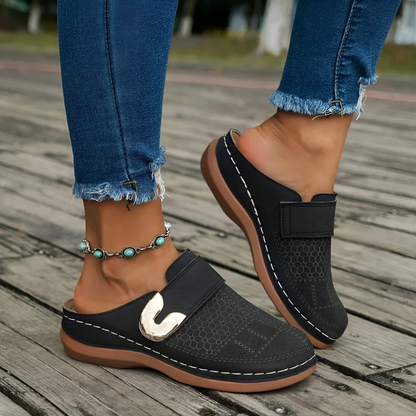 SOLICE | Orthopedische klompen met elegante en comfortabele sleehak