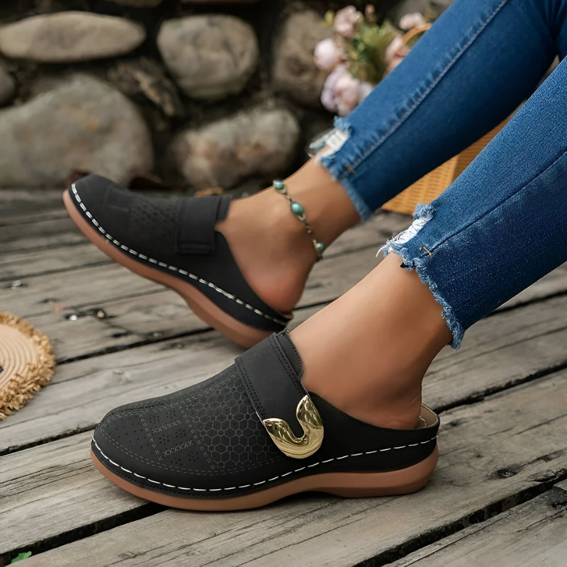 SOLICE | Orthopedische klompen met elegante en comfortabele sleehak