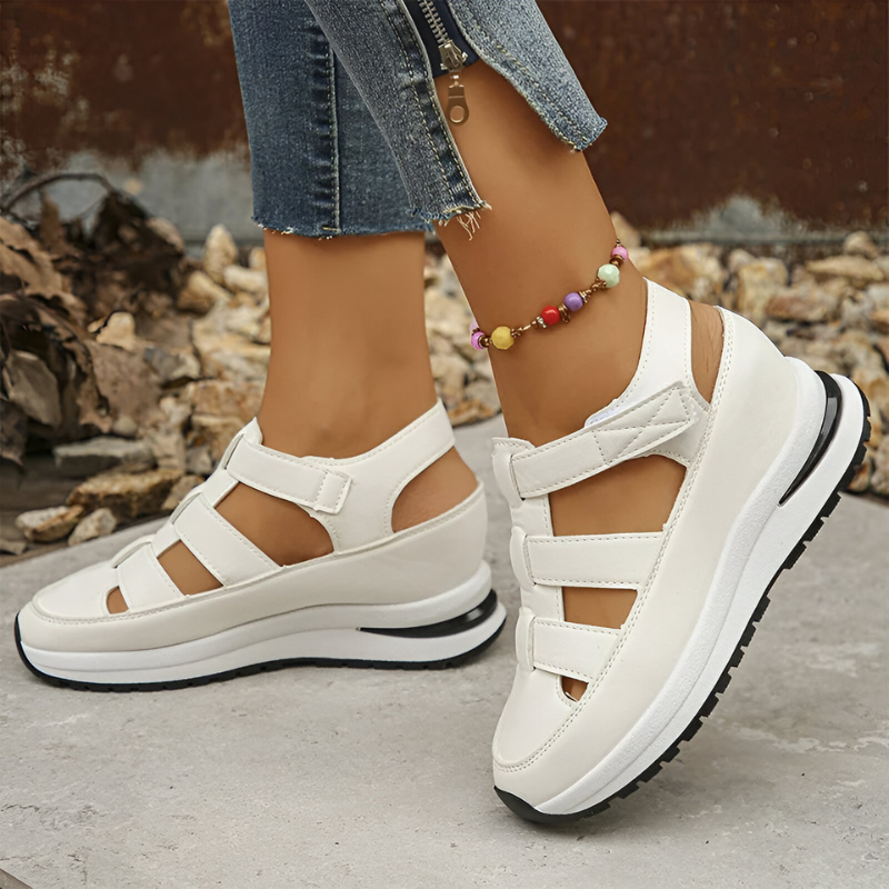 STRIDIA | Stijlvolle Orthopedische Klittenbandsandalen