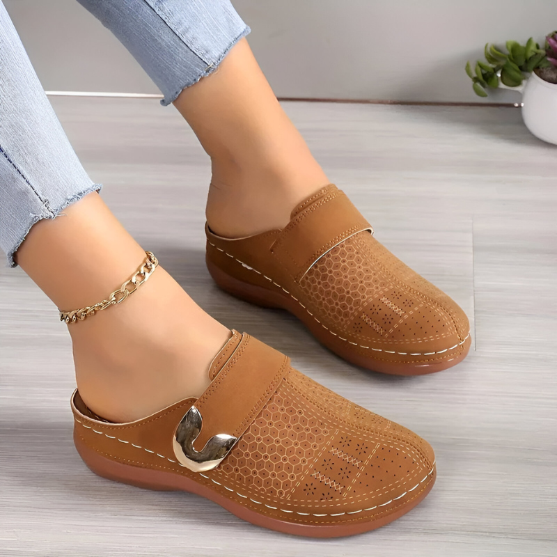SOLICE | Orthopedische klompen met elegante en comfortabele sleehak