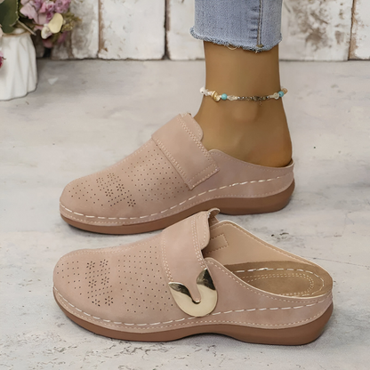 SOLICE | Orthopedische klompen met elegante en comfortabele sleehak