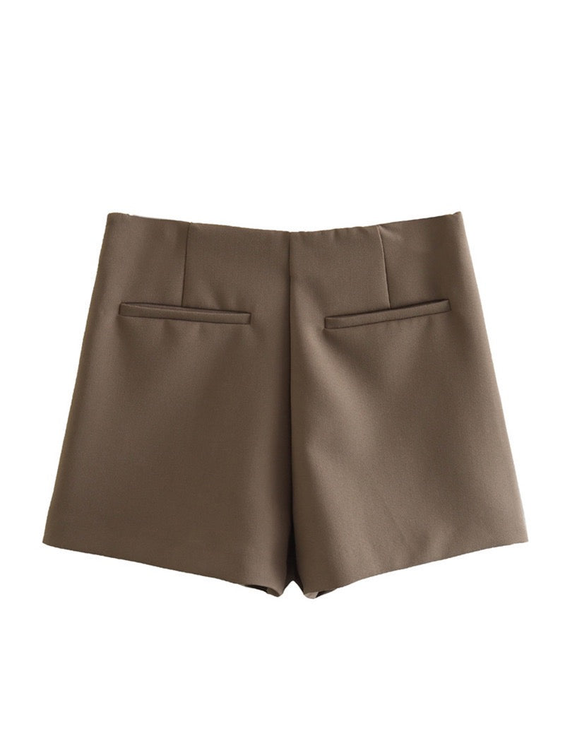 Essential Skorts
