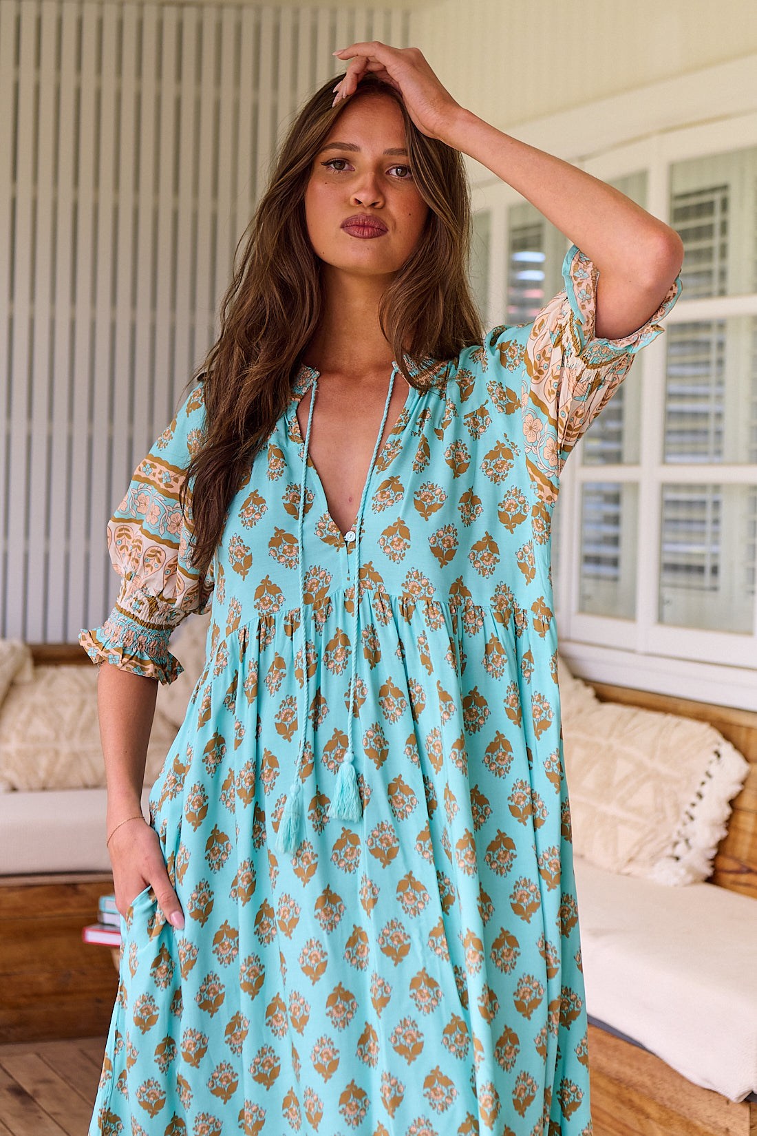 VEONA Stijlvolle & Elegante Jurk – Luxe en Tijdloze Elegantie