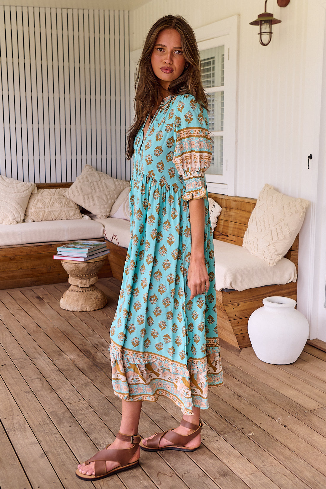 VEONA Stijlvolle & Elegante Jurk – Luxe en Tijdloze Elegantie