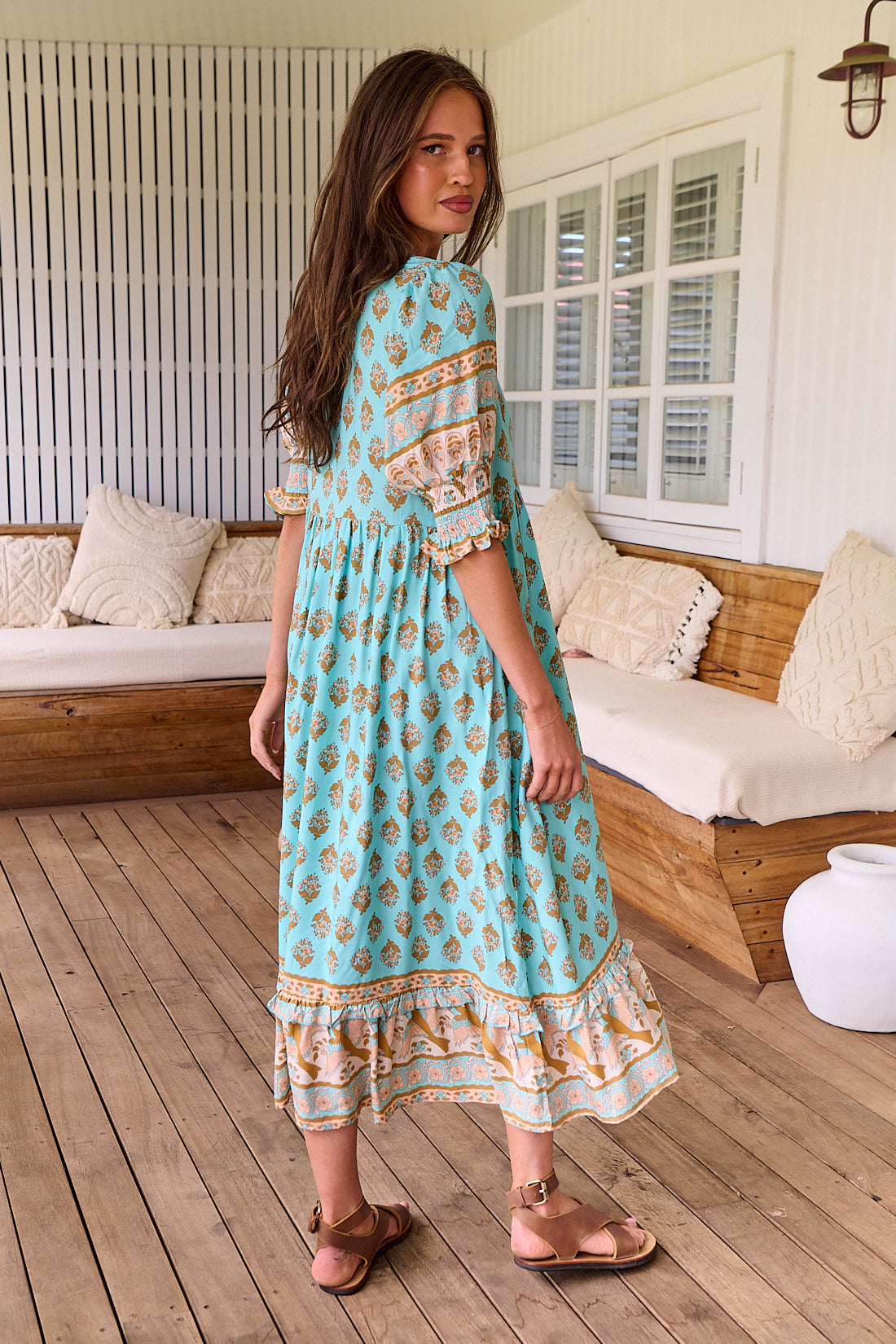 VEONA Stijlvolle & Elegante Jurk – Luxe en Tijdloze Elegantie