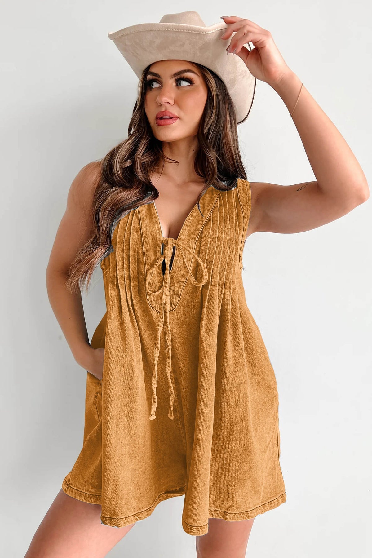 VIVEA | Luchtige Denim Romper met Striksluiting