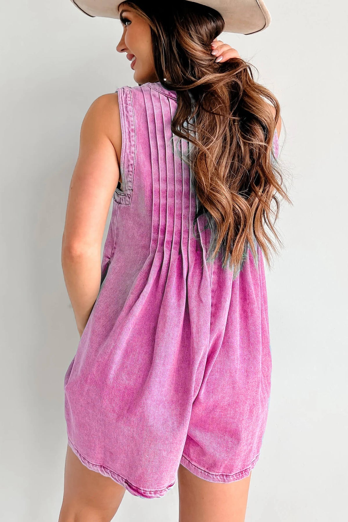 VIVEA | Luchtige Denim Romper met Striksluiting